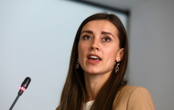 Na imagem, Daria Shunina, líder de relacionamento com startups internacionais da Skolkovo Foundation
