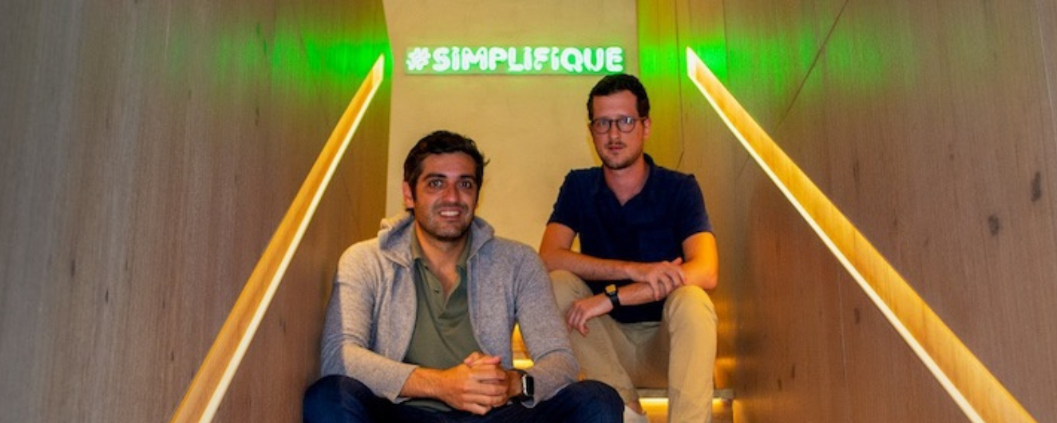 A startup catarinense Zipper, que possui a solução de ferramenta omnichannel de social selling para o varejo, foi adquirida pela CRM&Bônus.