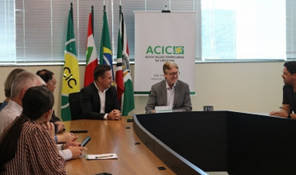 Encontro com a ACATE debateu ações para fomentar o empreendedorismo e o setor de tecnologia local do Sul de Santa Catarina
