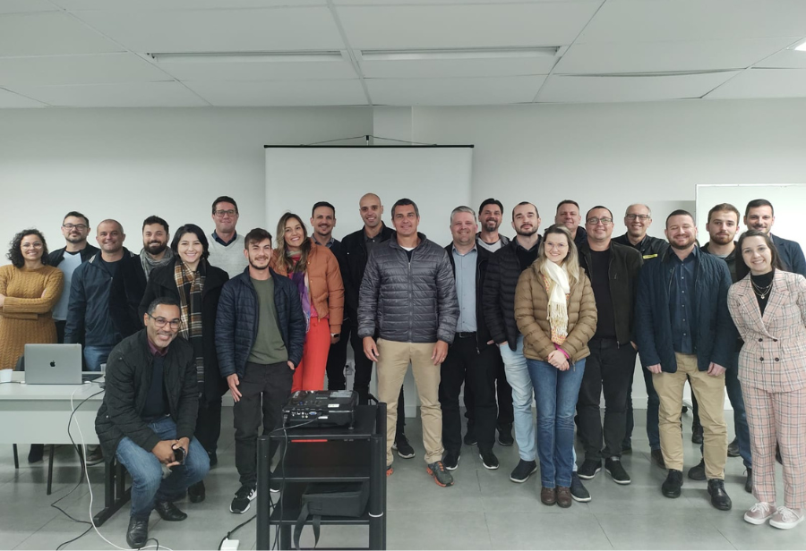 Encontro teve a palestra de Rodrigo Iafelice, empreendedor com experiência no agronegócio, sobre governança e investimentos em startups