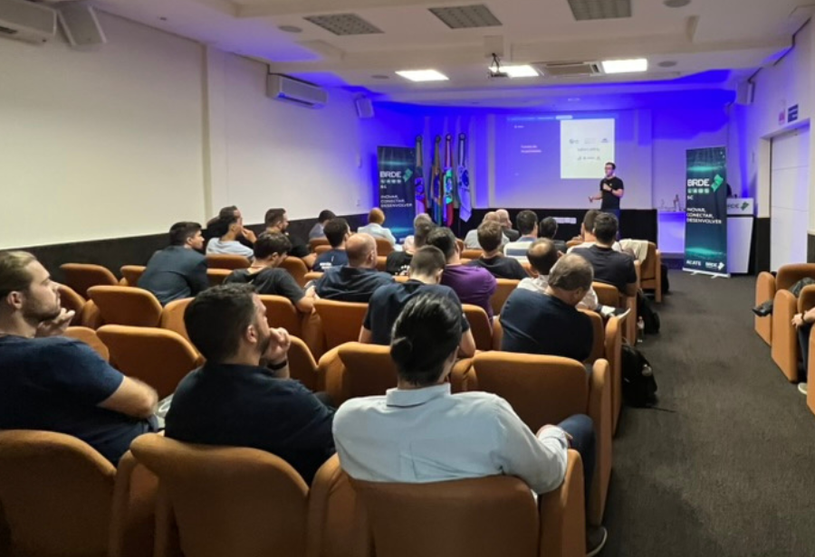 As empresas participantes do BRDE Labs SC foram recebidas na abertura do programa que oferece capacitação e oportunidades de investimentos.