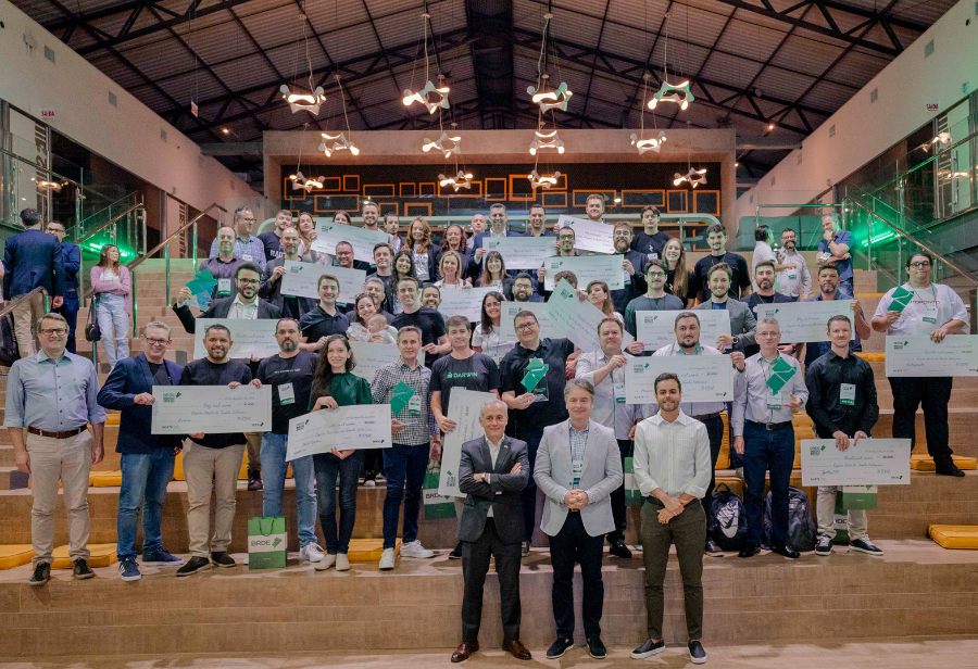 Programa de aceleração BRDE Labs SC Growth 2024 é realizado pelo BRDE, em parceria com a ACATE, e distribuiu a sua maior premiação.
