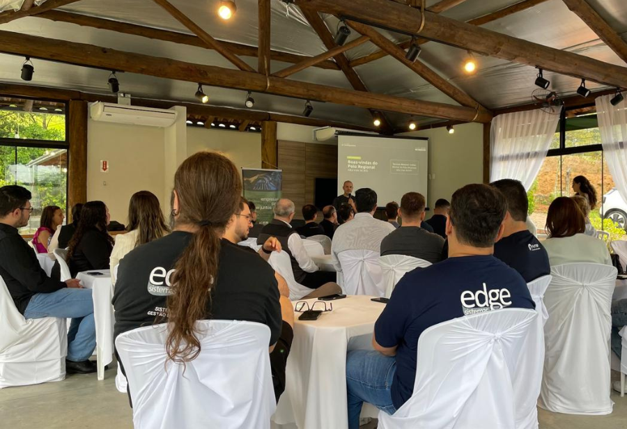 Primeira edição do C-Level Meeting teve o propósito de fortalecer o ecossistema Alto Vale do Itajaí por meio de conexões