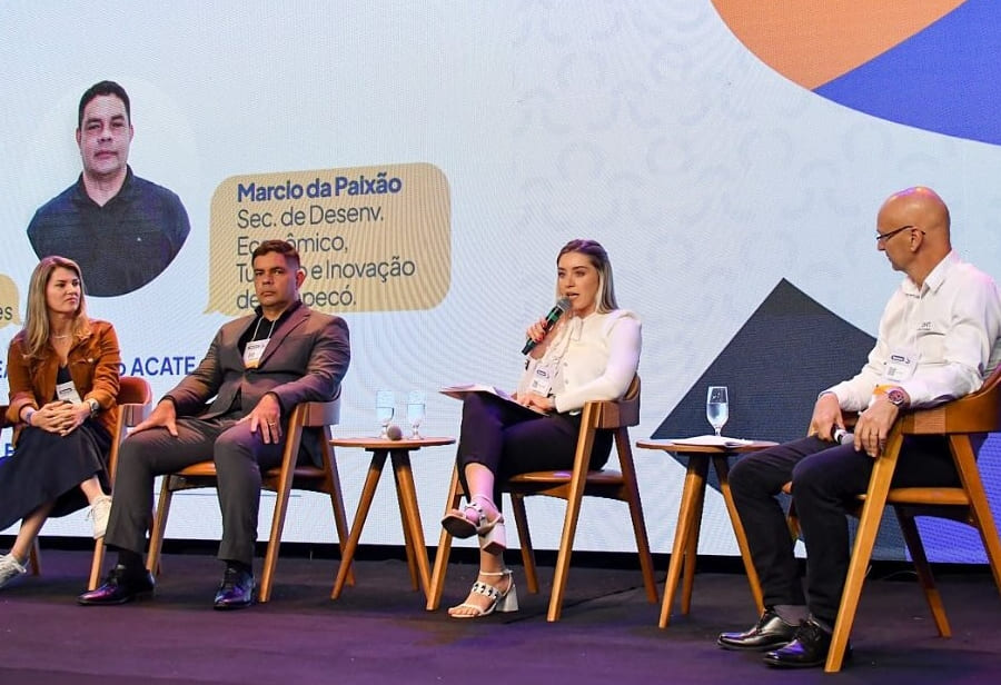 polo deatec participa de painel na semana S