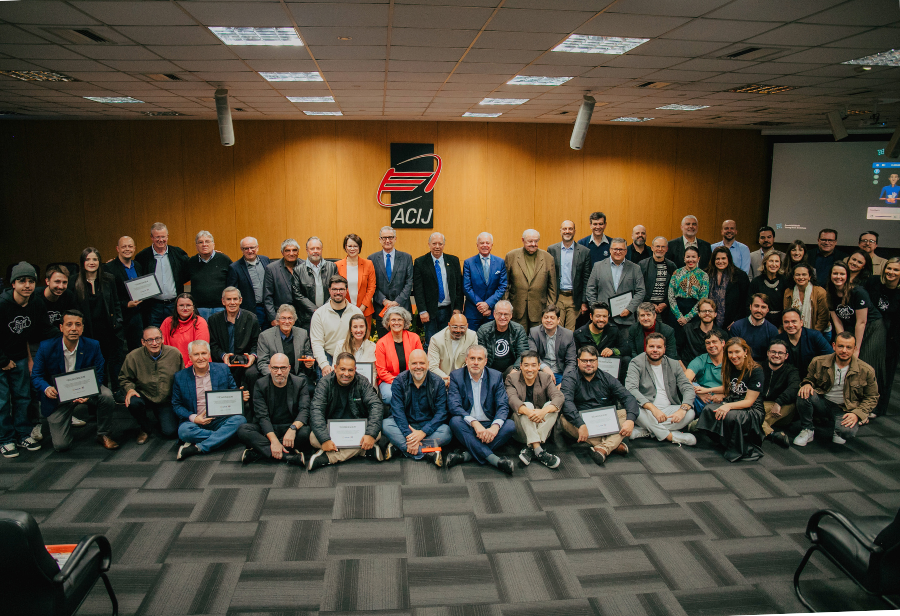 Evento reuniu ex-presidentes e conselheiros da SOFTVILLE, instituições parceiras, funcionários de diferentes épocas e empresas incubadas