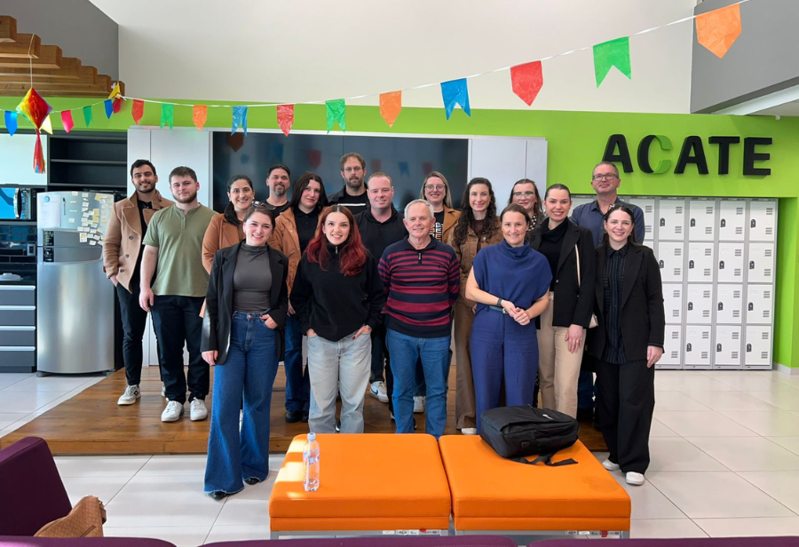 Membros da diretoria e representantes dos Núcleos Empresariais de Jovens, Mulheres e Inovação participaram de agendas na capital catarinense