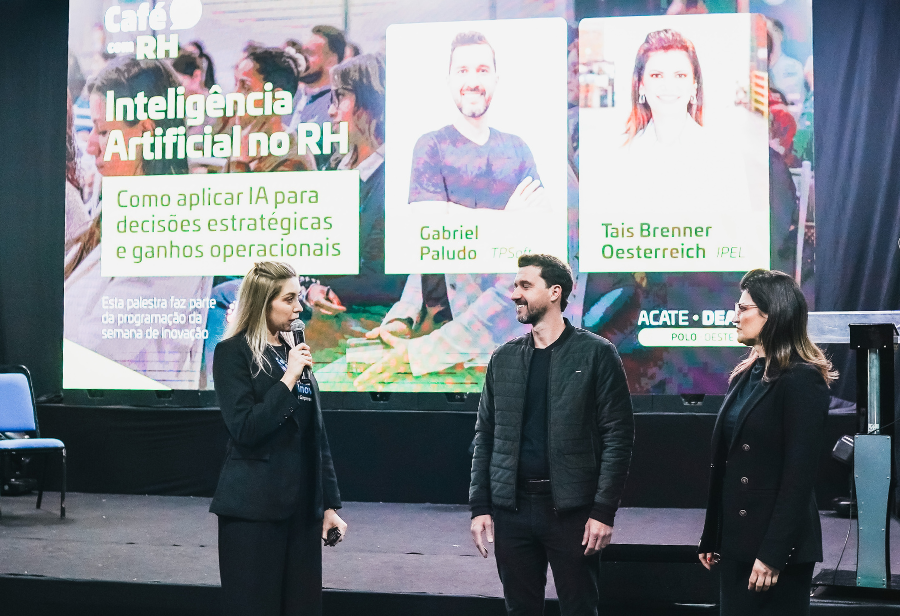 Evento Café com RH, em Chapecó, apresentou case de aplicação da IA para decisões estratégicas e ganhos operacionais na gestão de pessoas