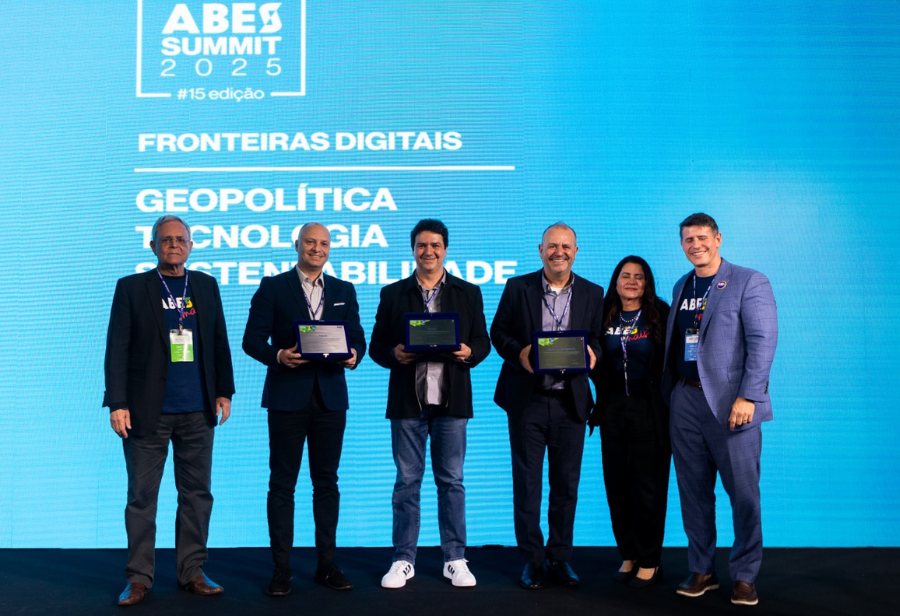 Empresas catarinenses de tecnologia conquistaram prêmio nacional que reconhece soluções inovadoras de impacto para educação