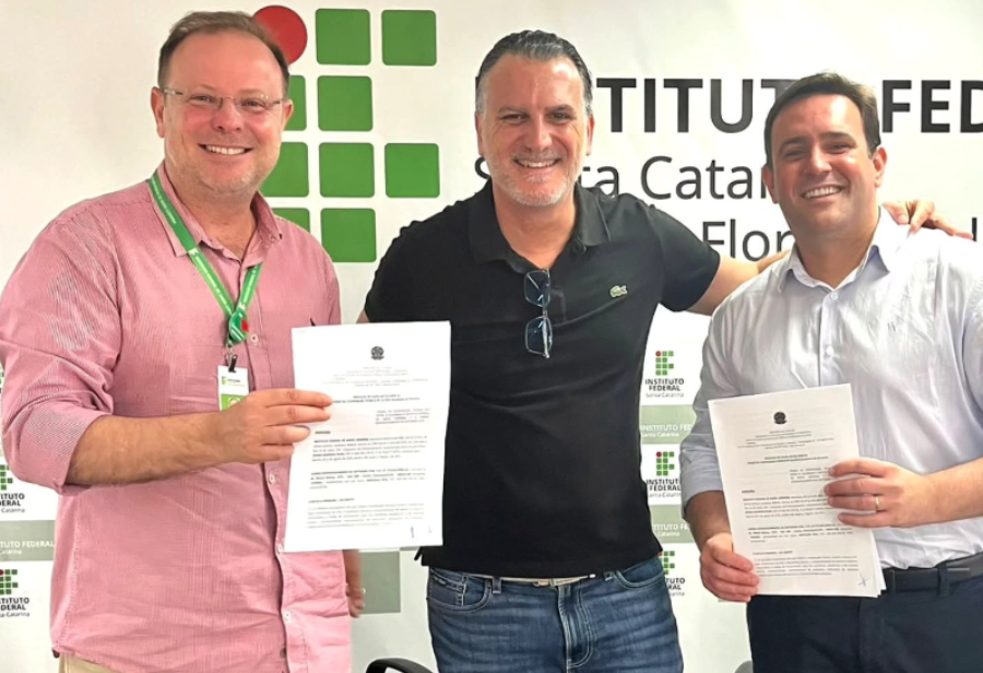 Plataforma de gestão de reputação online da empresa catarinense Harmo é disponibilizada a estudantes e professores de câmpus do IFSC.