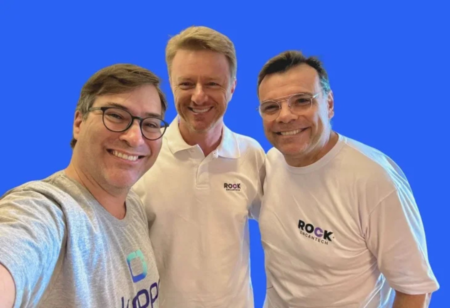 Akropoli e Rock Encantech combinarão bases de dados visando apoiar o varejo na oferta de serviços financeiros.