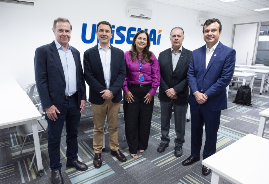 Evento na última sexta-feira (13), em Florianópolis, marcou aproximação entre ACATE e UniSenai, além da inauguração de espaço no CIA Primavera