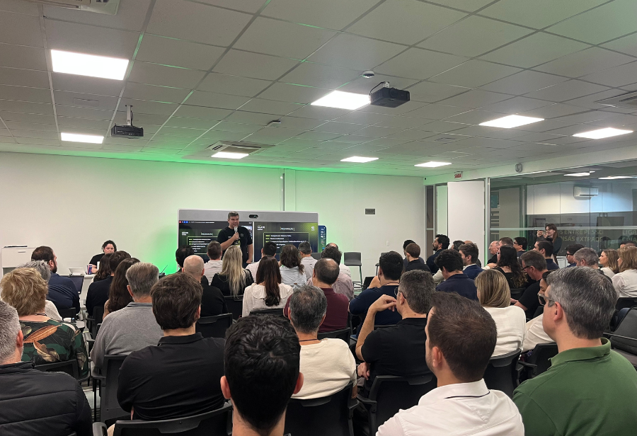 O ACATE AI First, programa recém-lançado pela Associação Catarinense de Tecnologia está aberto à participação de empresas associadas.